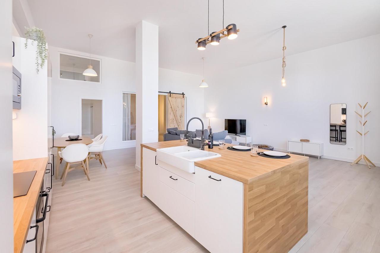 Homey Apt คอมเปตา ภายนอก รูปภาพ